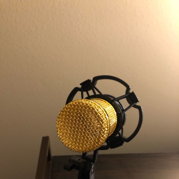 Incredible Home Studio Microphone Bundle - Picture 7 of 12